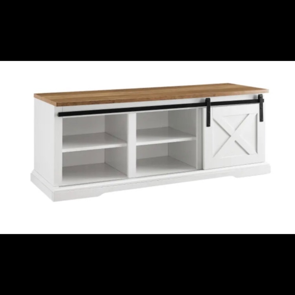 Farmhouse Entry Storage Bench